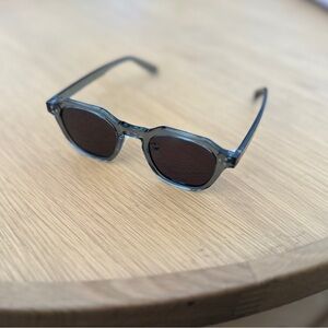 Brand new, never worn sunglasses